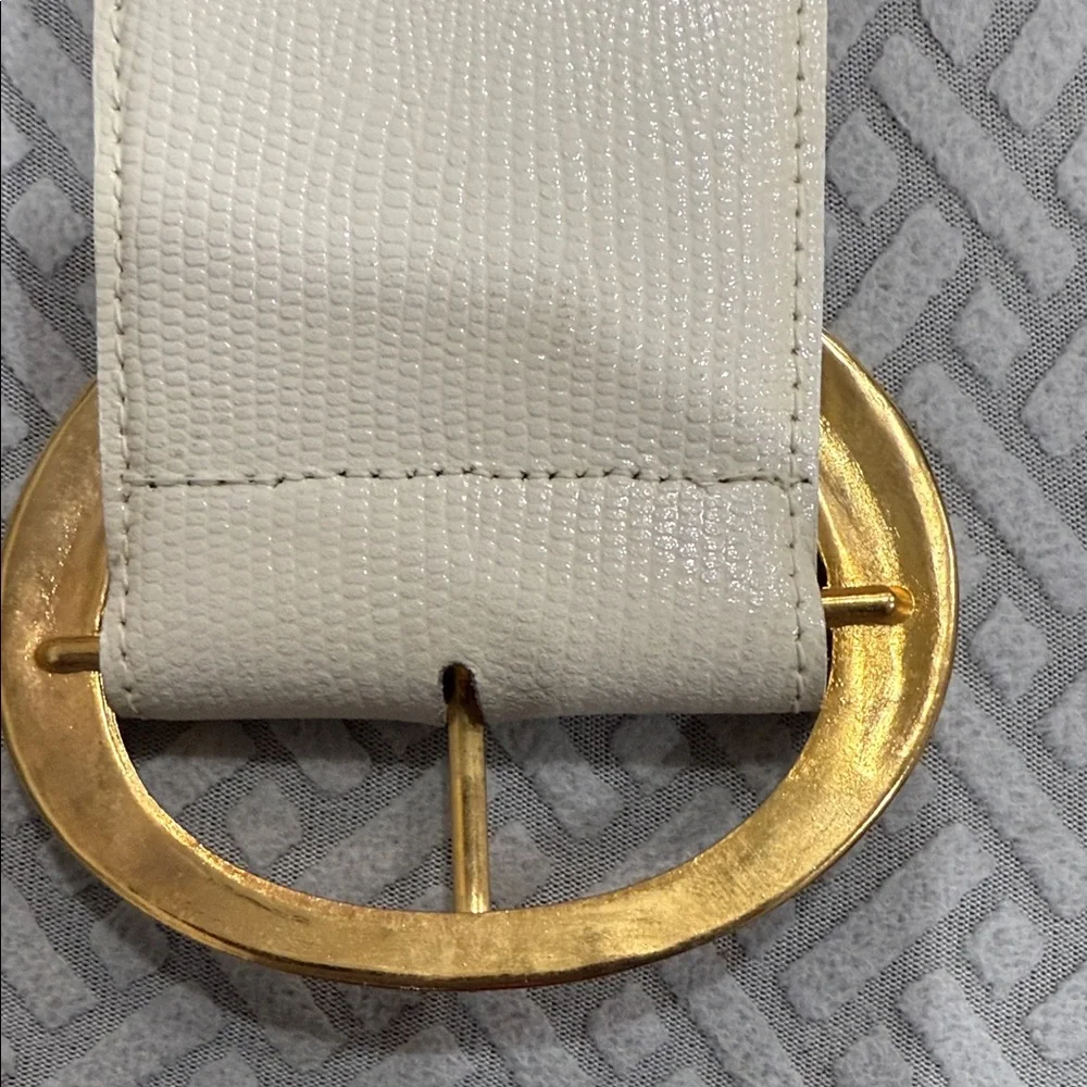 Elegant Off White Genuine Leather Belt with Gold Brass Buckle